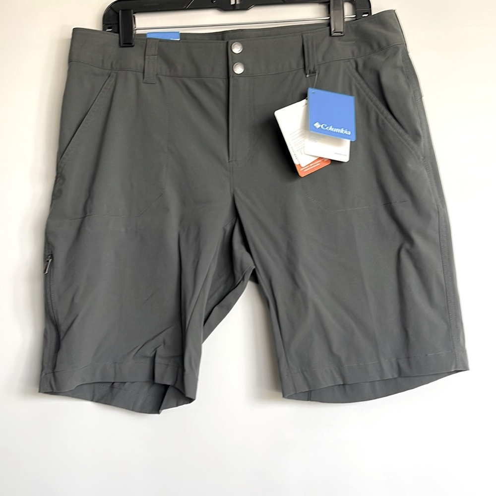 Columbia Shorts